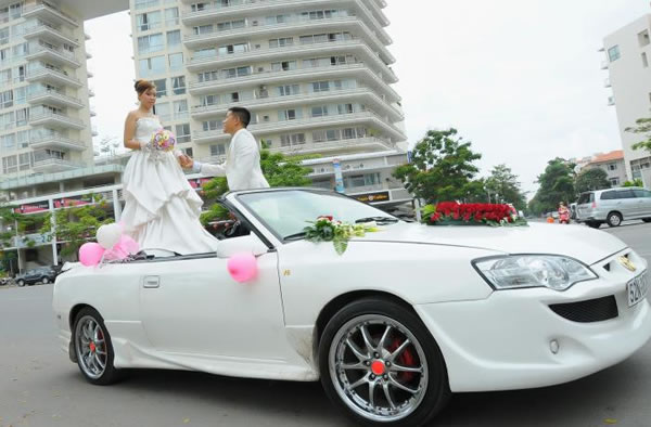 Cho thuê xe hoa đón dâu đám cưới tại Vinh Nghệ An